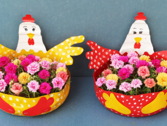 Idea Of Recycling Plastic Containers To Make A Beautiful Chicken Flower Pot For A Small Garden (1)